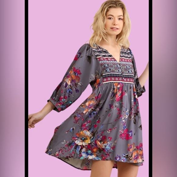 Umgee Dresses & Skirts - Umgee Multicolor Geometric Pattern mini dress size S new with tag